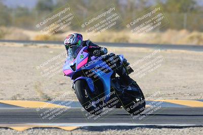 media/Jan-10-2025-CVMA Friday Practice (Fri) [[489e0da257]]/Group 4 and Trackday/Session 5 (Turn 7)/